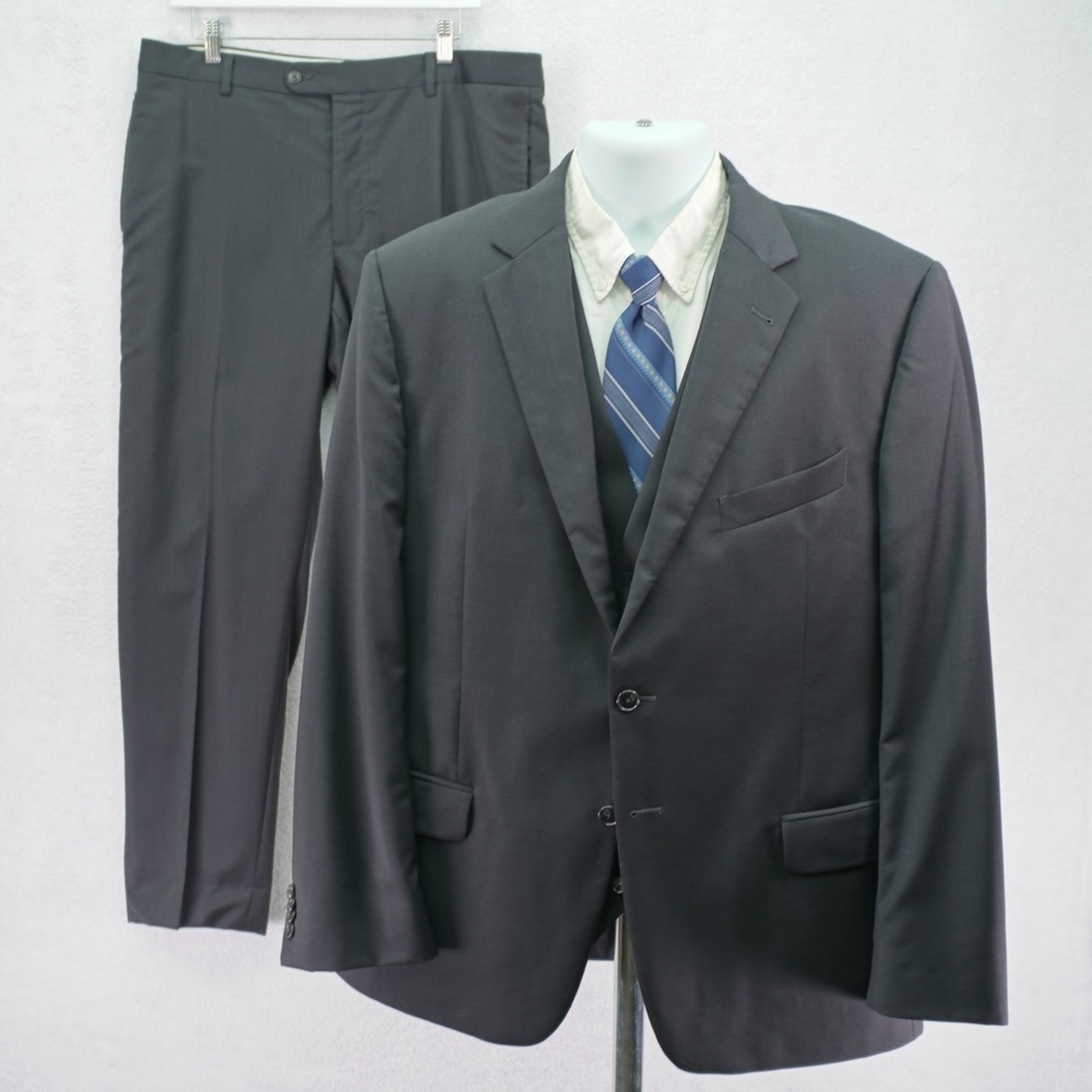 Joseph Abboud Marzotto Super 120s Wool Gray 3 Piece Suit -42R 37 / 31- Vest